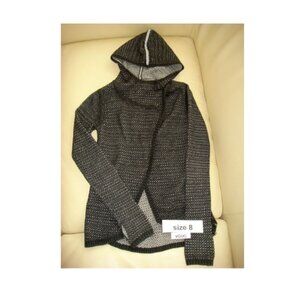 Ivivva Girl by Lululemon 🍋 reversible sweater cardigan grey thumbholes size 8